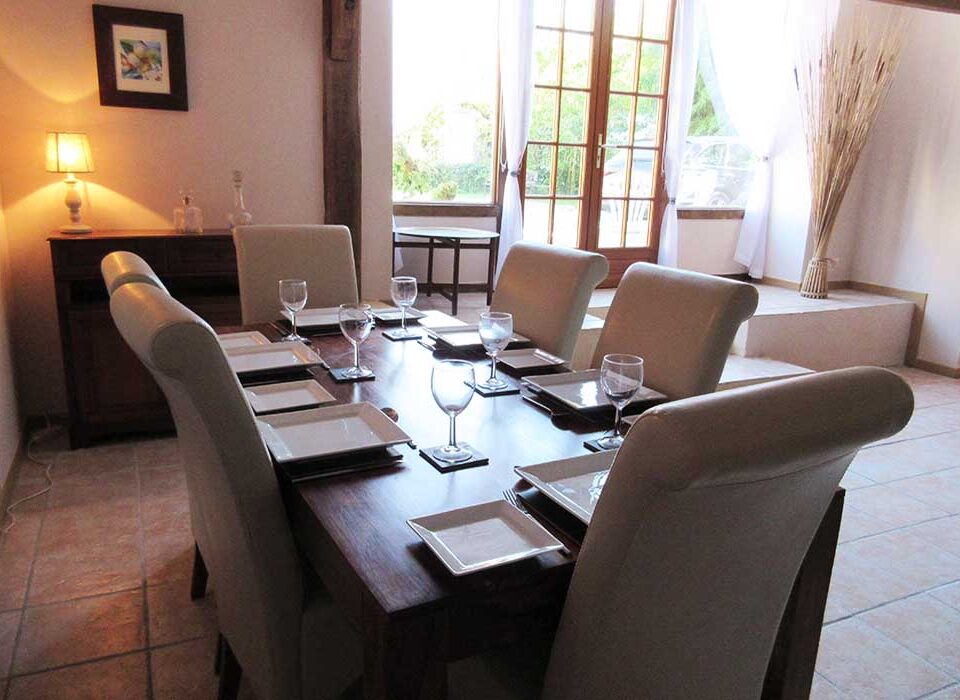 GÎTE DE VULCAIN, french villa, holidays in france, france, villas, family holidays in south of france